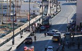 Đâm xe liên tiếp vào người chờ ở bến xe buýt tại Marseille, Pháp